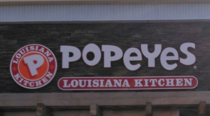 Halo lit letters Popeyes sign